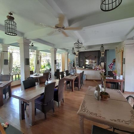 Life In Amed Beach Hotel Buitenkant foto