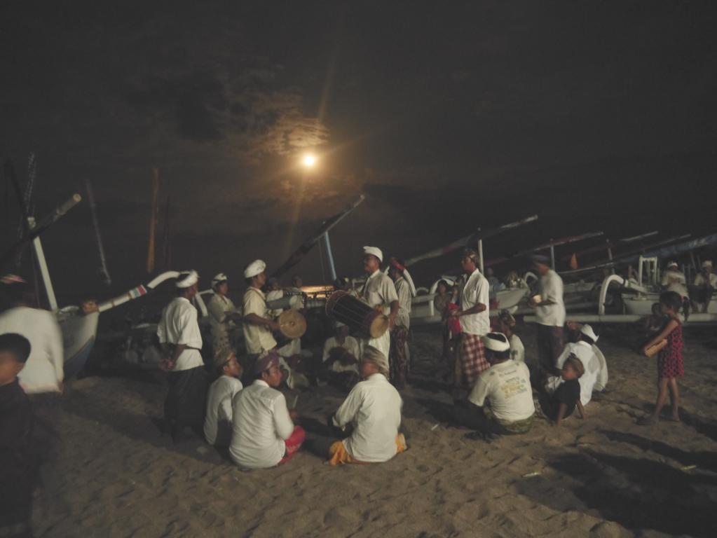 Life In Amed Beach Hotel Buitenkant foto