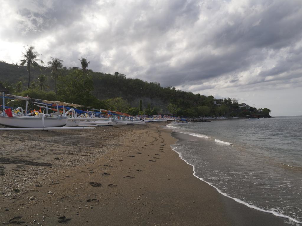 Life In Amed Beach Hotel Buitenkant foto